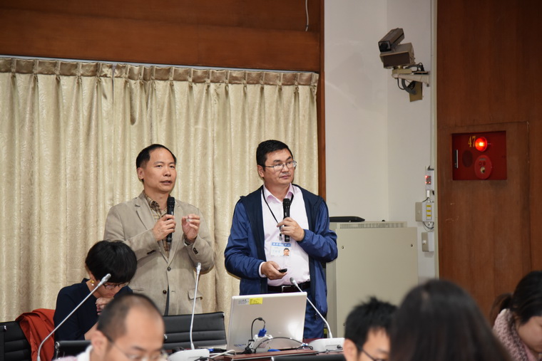 魯大維（David M. Robinson）教授、努爾蘭（Nurlan Kenzheakhmet）教授「寰宇漢學講座」報導