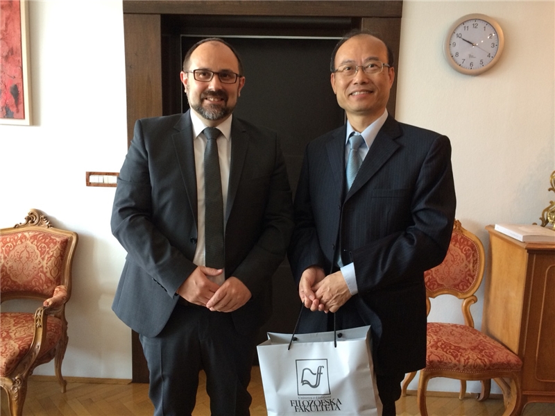 「臺灣漢學講座」邀請李賢中教授於斯洛維尼亞盧比亞納大學演講