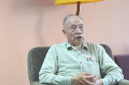 中研院李壬癸院士榮獲教育部111年表揚「推展本土語言傑出貢獻獎：終身奉獻獎」