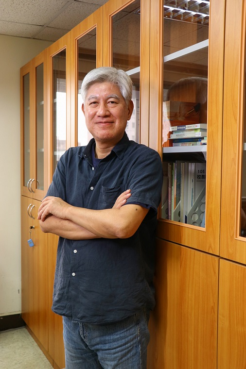 政治大學歷史系金仕起副教授榮任該系系主任