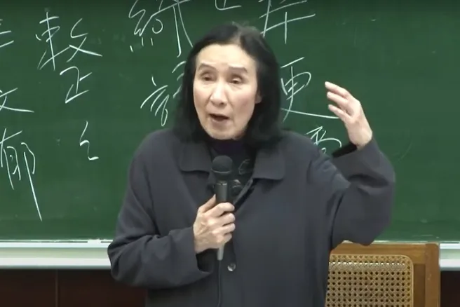 臺灣大學中文系方瑜名譽教授逝世