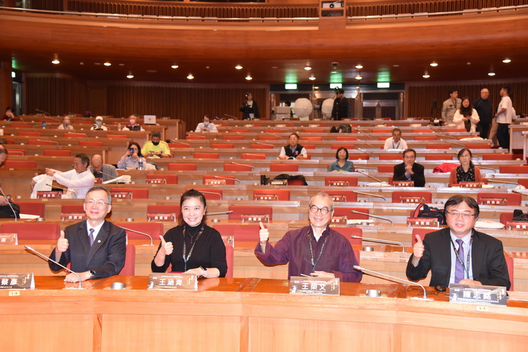 江湖風雨、金庸百年——對話．反思．超越