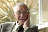 英國漢學家，英國劍橋大學名譽教授魯惟一（Michael Loewe）逝世