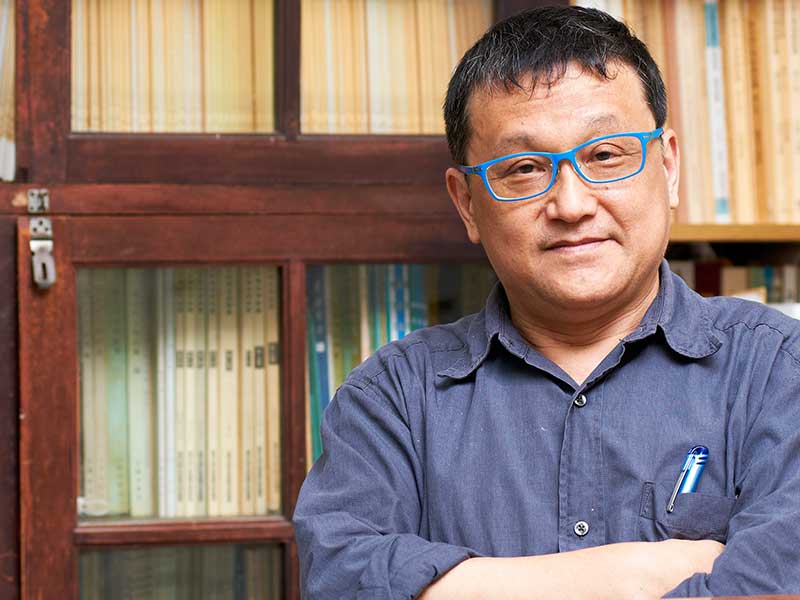 臺灣大學藝術史研究所謝明良特聘教授獲聘為該校講座教授