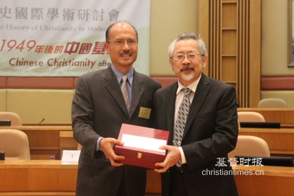 中央大學歷史所王成勉教授榮獲「第九屆近代中國基督教史國際學術研討會」頒贈2015年傑出學者獎
