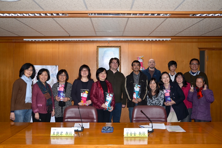 白莉民、王艷君兩位教授「寰宇漢學講座」報導