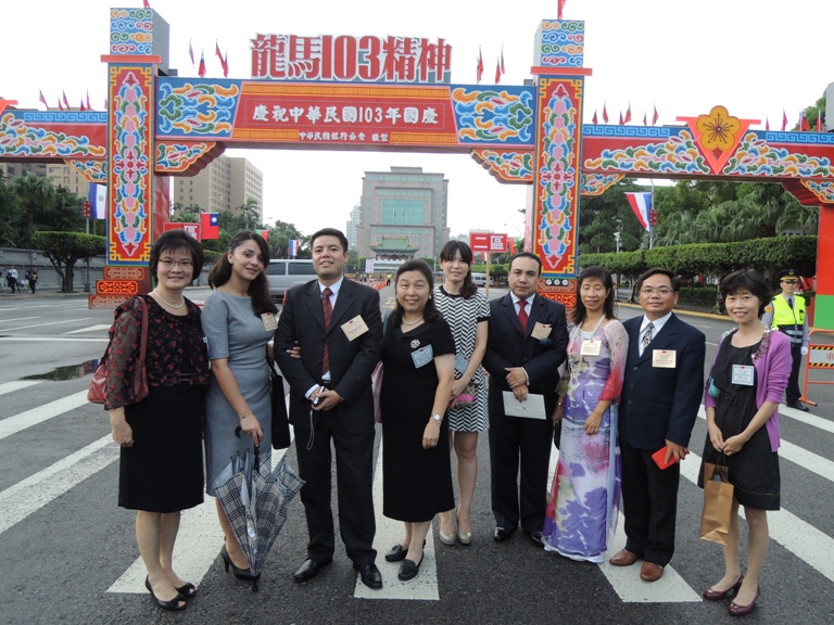 外籍訪問學人參加國慶酒會